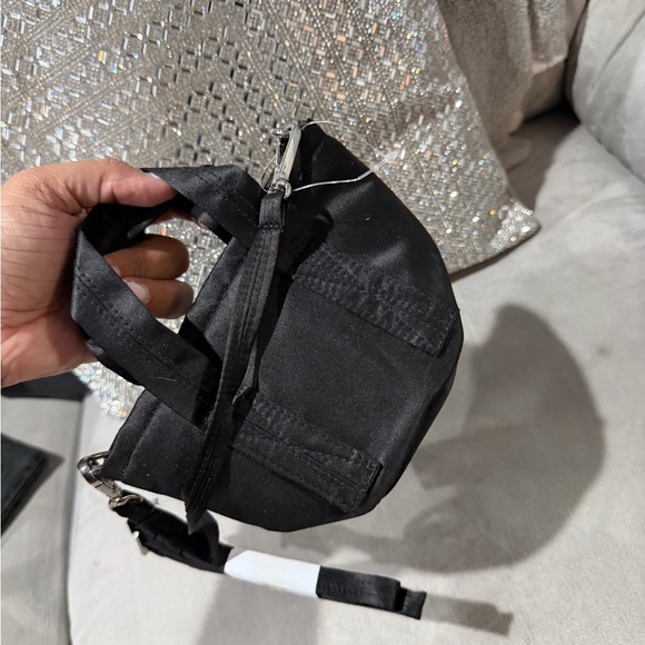 Black Victoria Secret Pink Bag - Picture 4 of 4